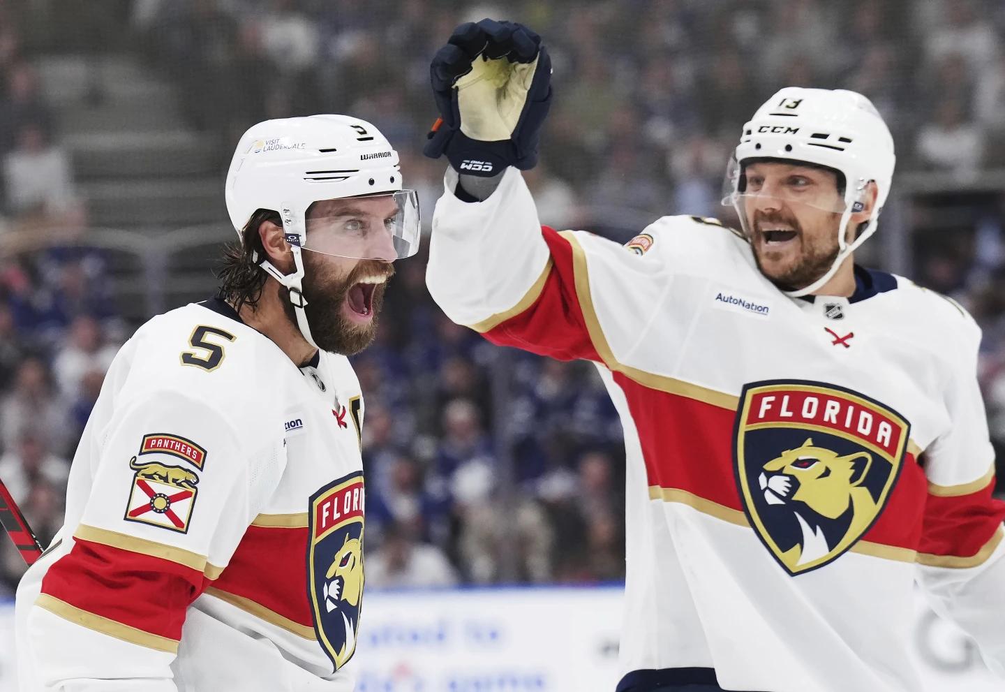 Panthers crush Maple Leafs 6-1 to take commanding 3-2 Series lead