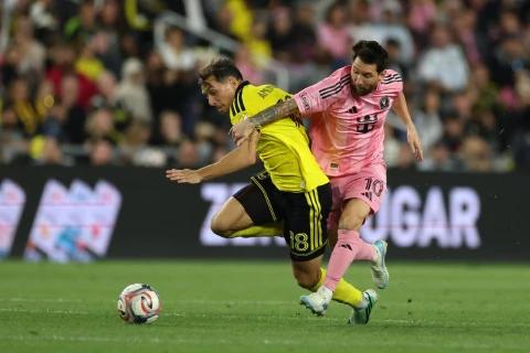 Messi free-kick golazo as Columbus stun Inter Miami 2-1