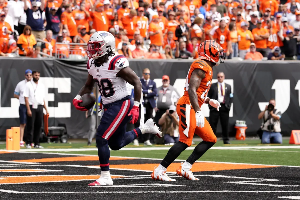 NFL roundup: Pats shock Bengals to begin Jerod Mayo era in style