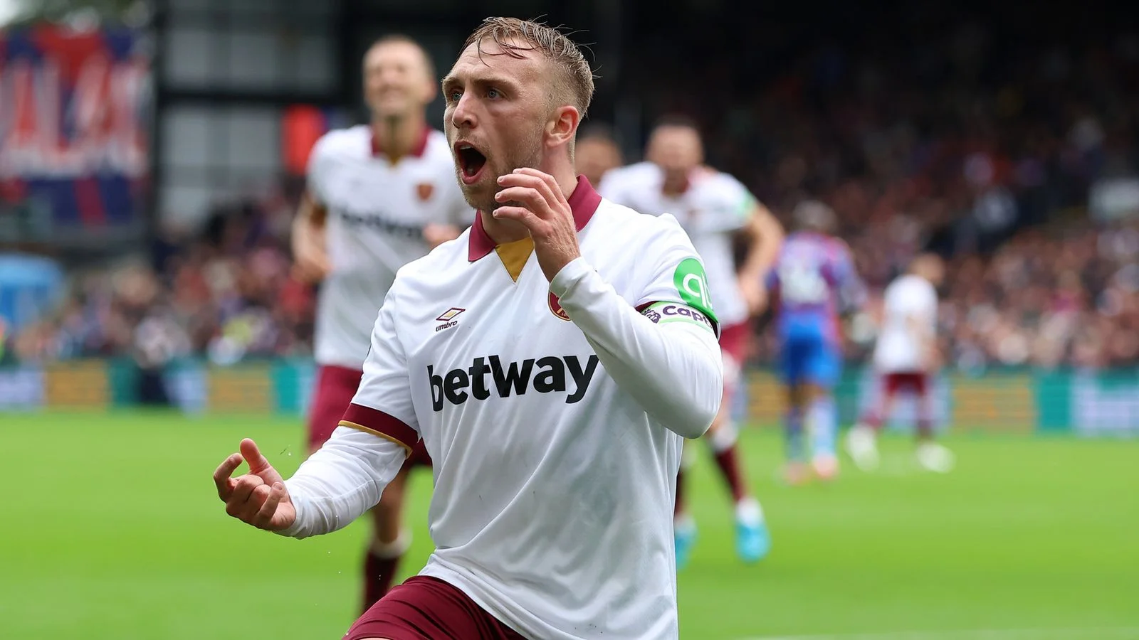 Crystal Palace 0-2 West Ham: Jarrod Bowen on target as clinical Hammers down hosts