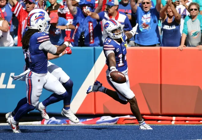 Josh Allen and Stefon Diggs help Bills defeat Dolphins