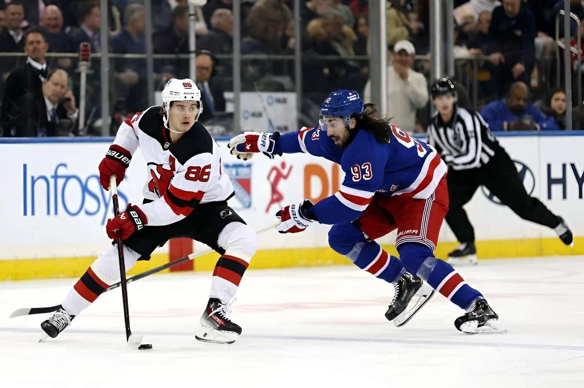 NHL roundup: Devils reclaim Metro top spot, Stars earn first win without Seguin