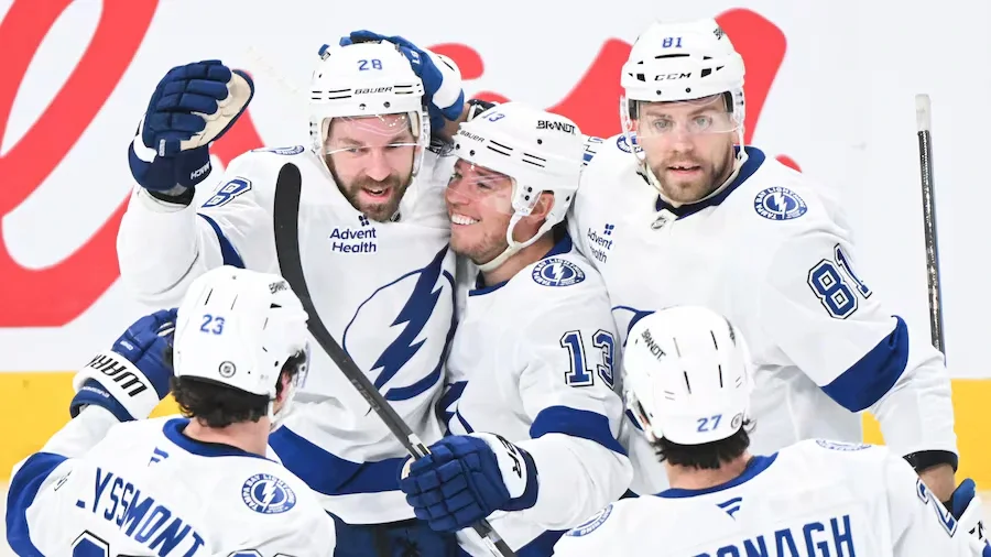 NHL roundup: Lightning win 4th straight, Caps falls to Utah ahead of 4 Nations