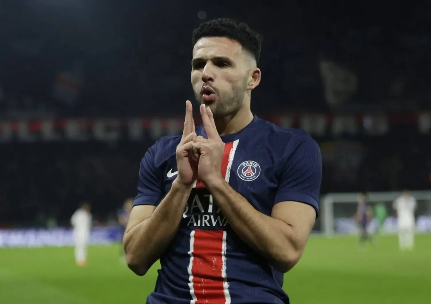 Paris Saint-Germain 3-1 Olympique Lyonnais: PSG defeat Lyon to extend lead at the top