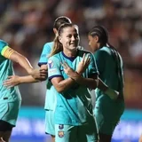 Graham Hansen and Pina braces as Barça beat Roma 6-0