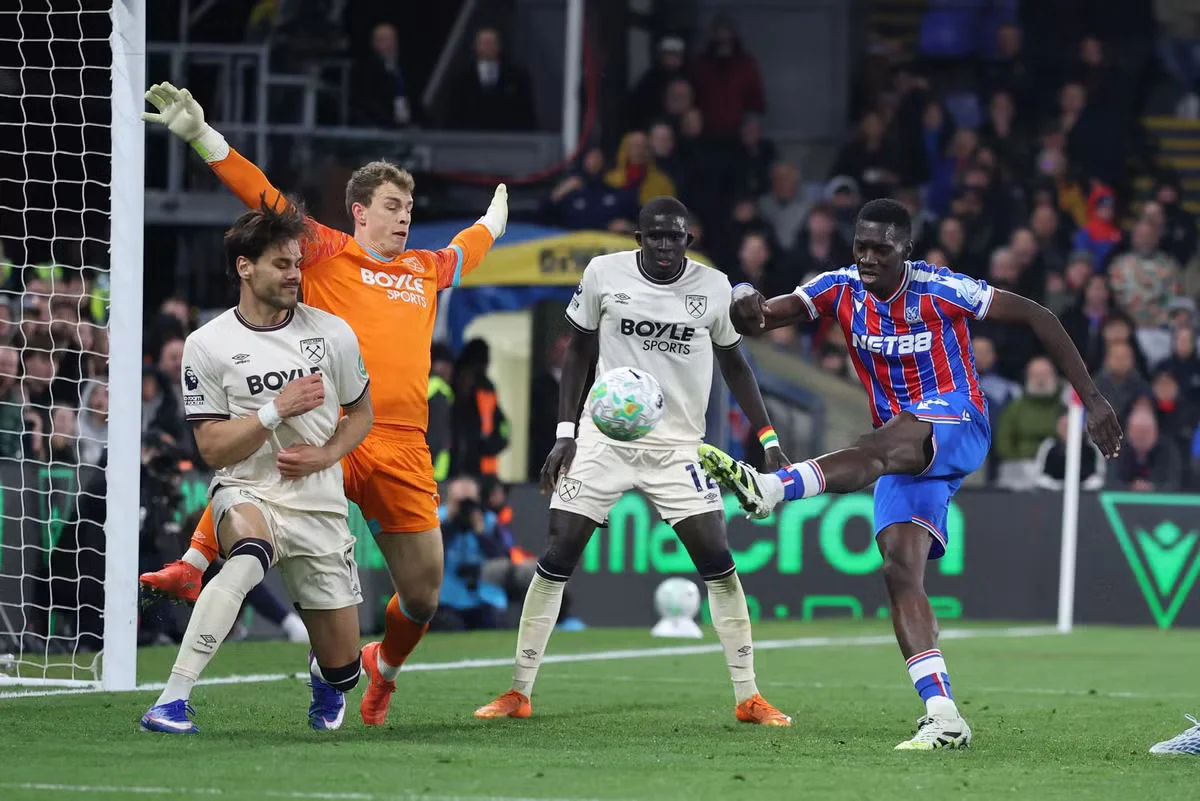 Crystal Palace and West Ham settle for stalemate at Selhurst Park
