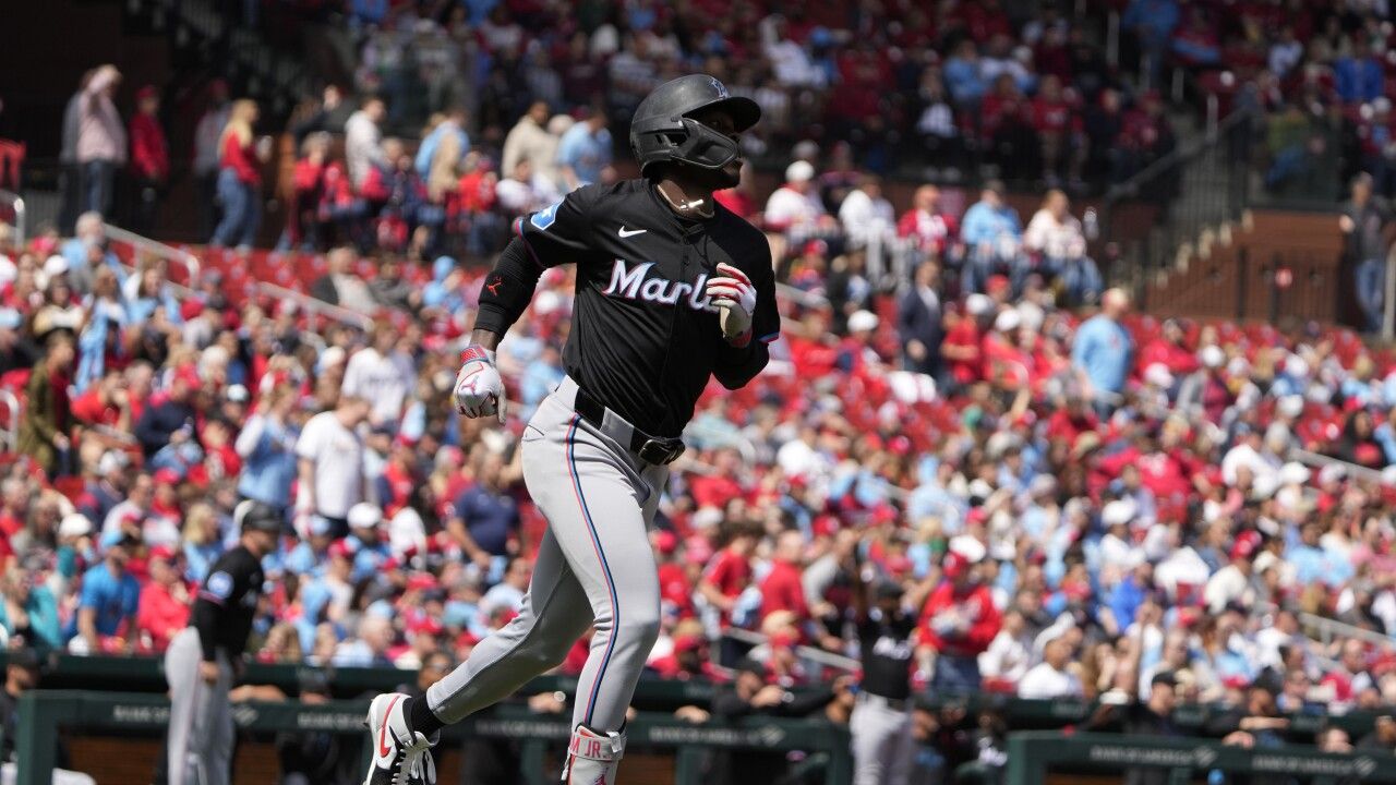 MLB roundup: Marlins shake off shocking start to season by clobbering Cardinals