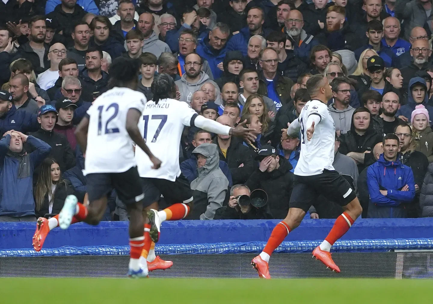 Luton gets its first Premier League win, beating Everton 2-1