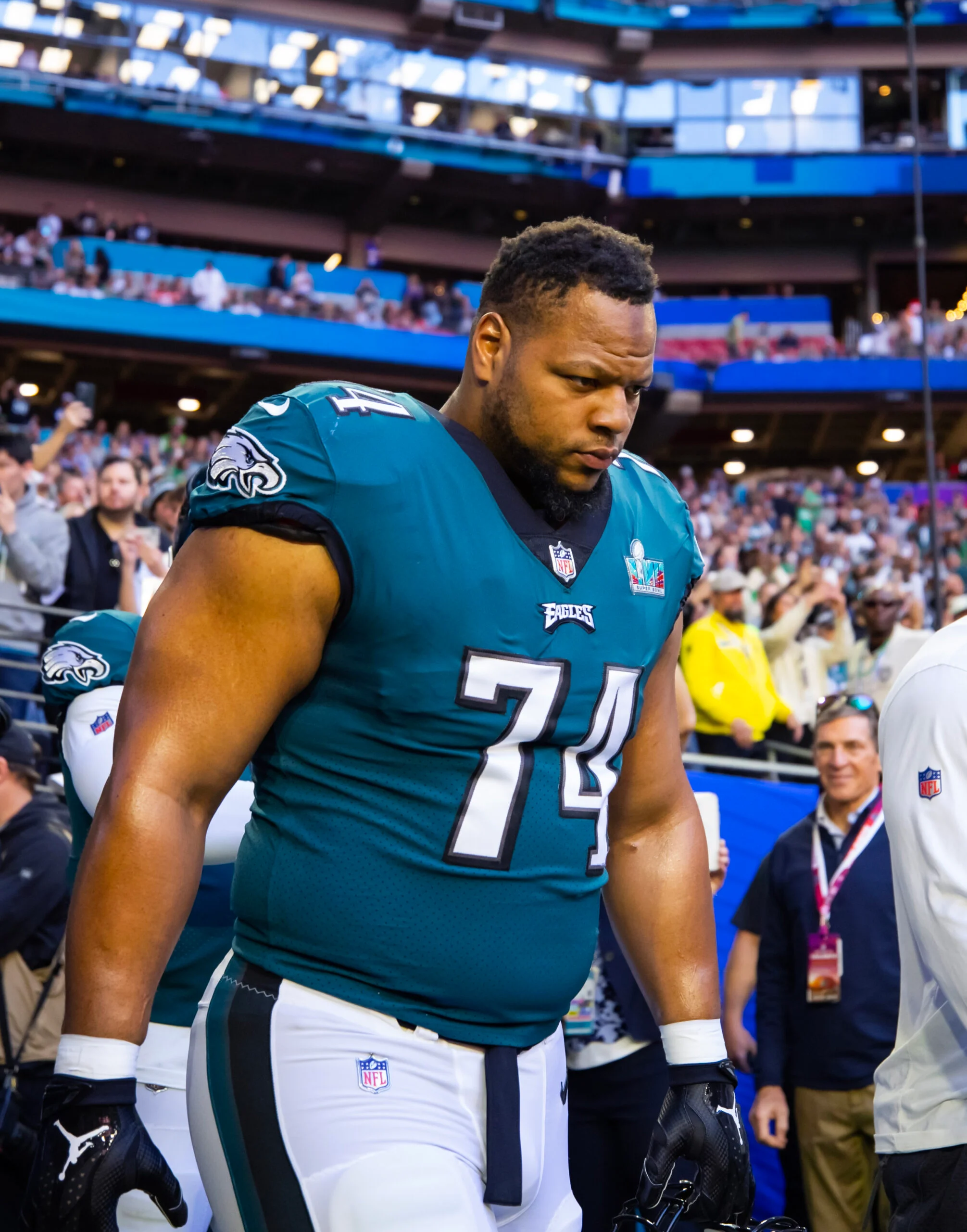 Ndamukong Suh retires from the NFL after 13 iconic seasons
