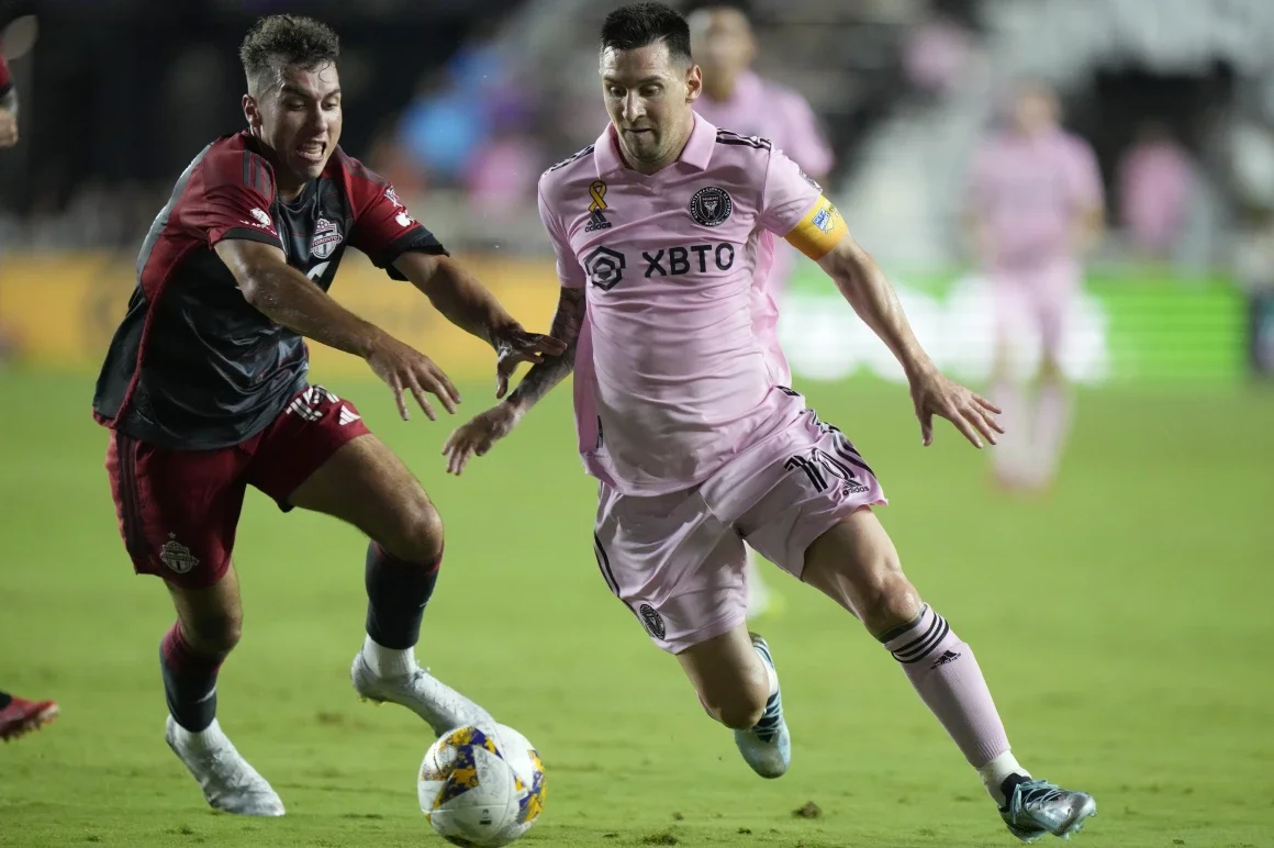 Messi's Brief Return to Inter Miami Marred by Leg Injury