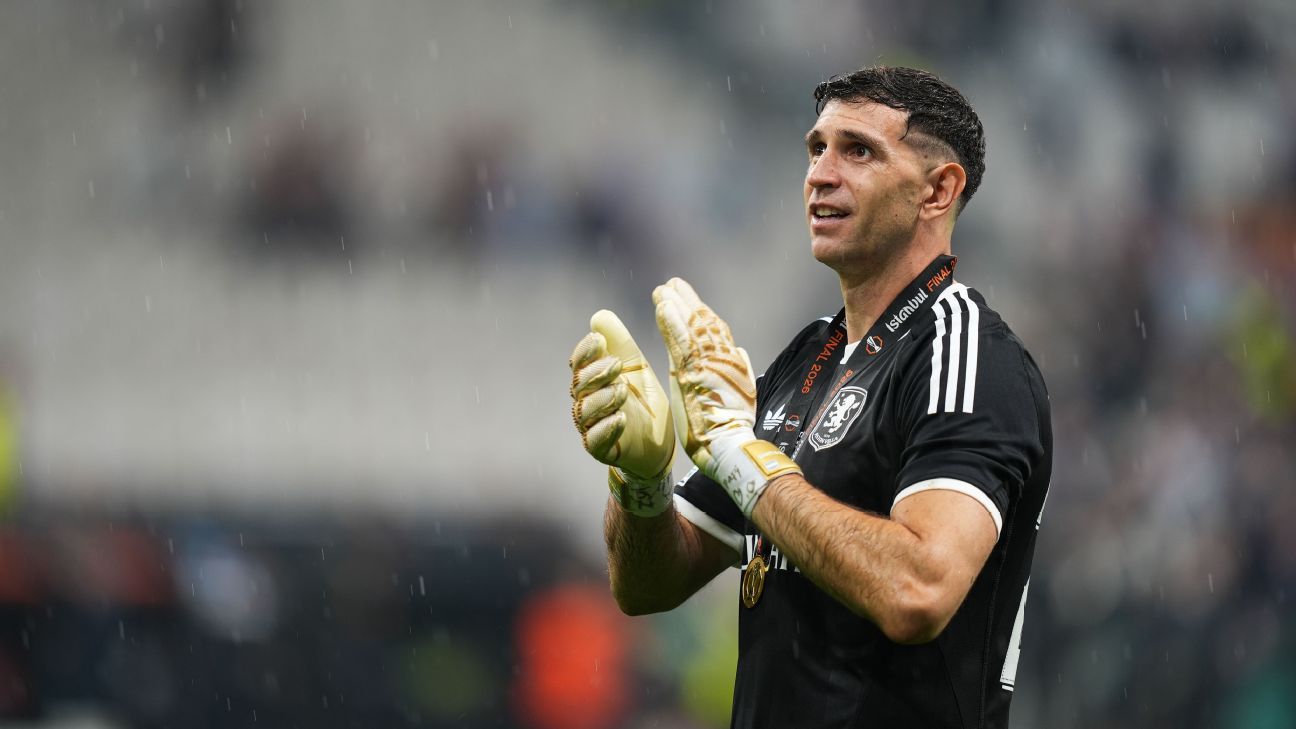 Chelsea agree £7.5m deal for Aston Villa Goalkeeper Emiliano Martinez