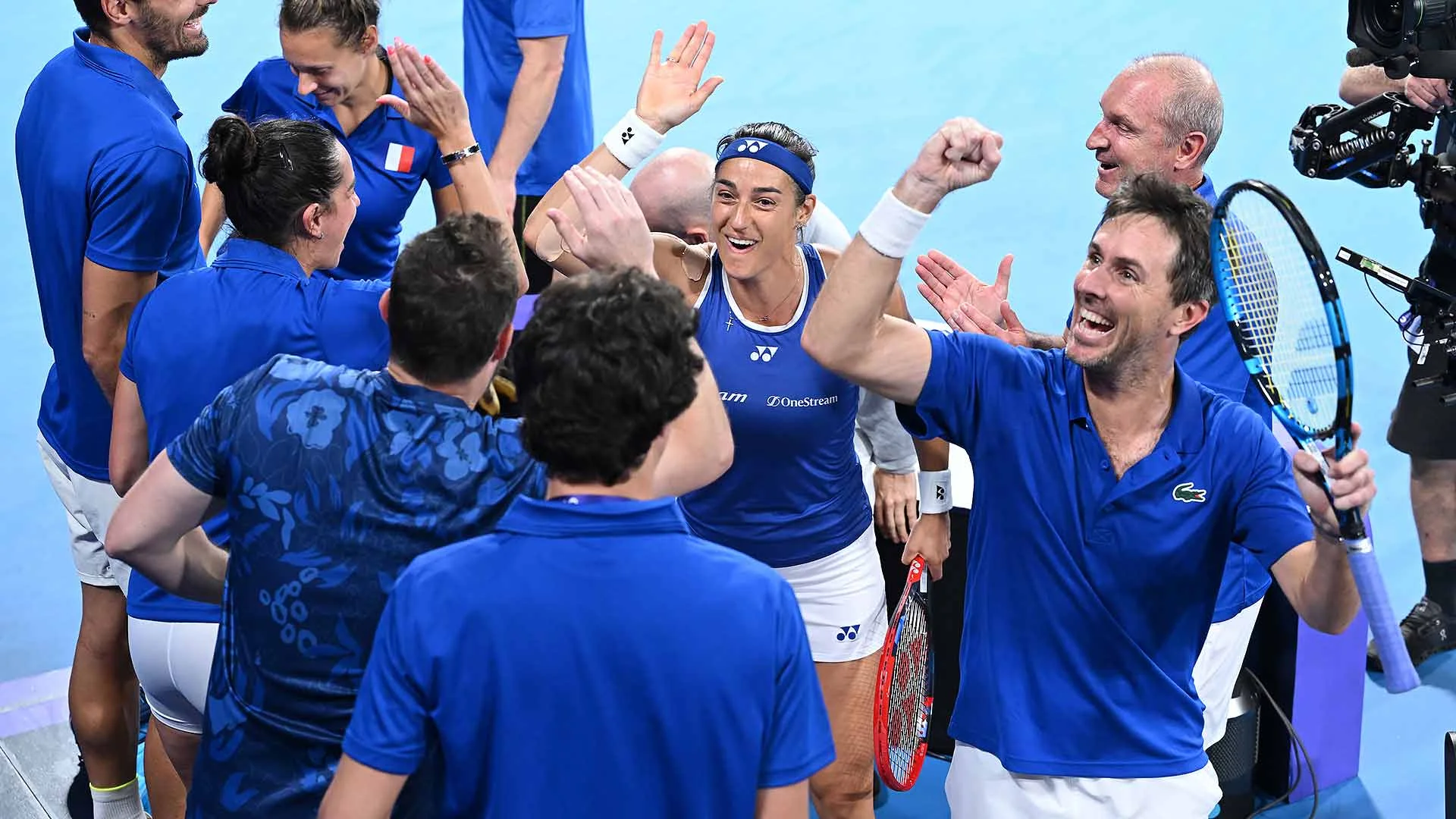 France overcome Norway to reach United Cup semi-finals
