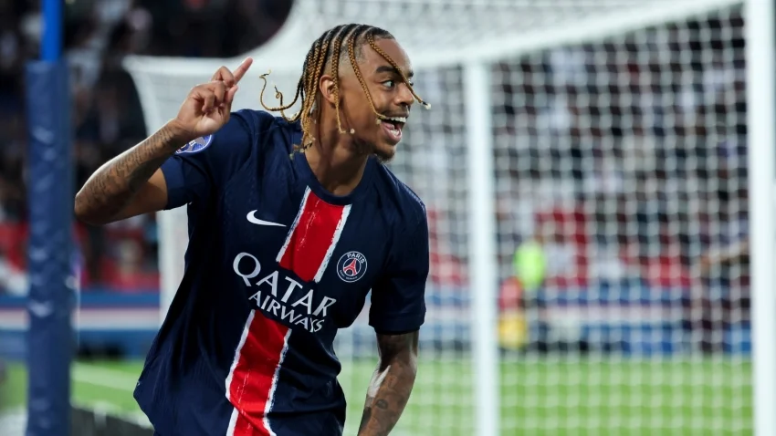 Paris Saint-Germain 6-0 Montpellier: Barcola nets brace as Parisians hit visitors for six