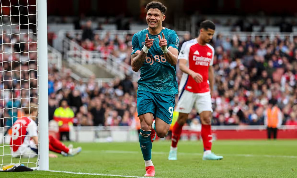 Arsenal 1-2 Bournemouth: Cherries punish Gunners with set-piece double at the Emirates