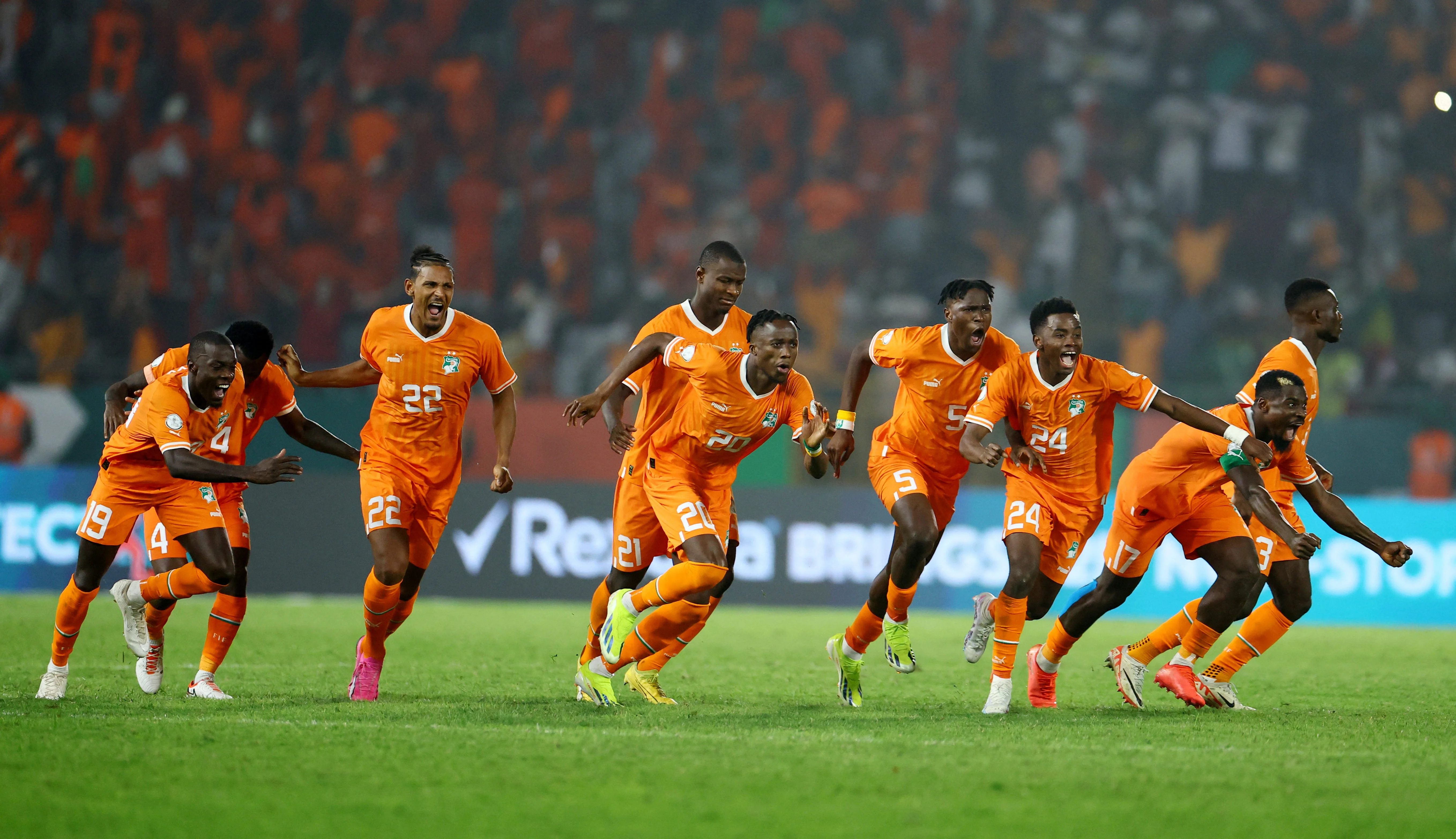 Hosts Ivory Coast defeat defending champions Senegal on penalties to reach final eight