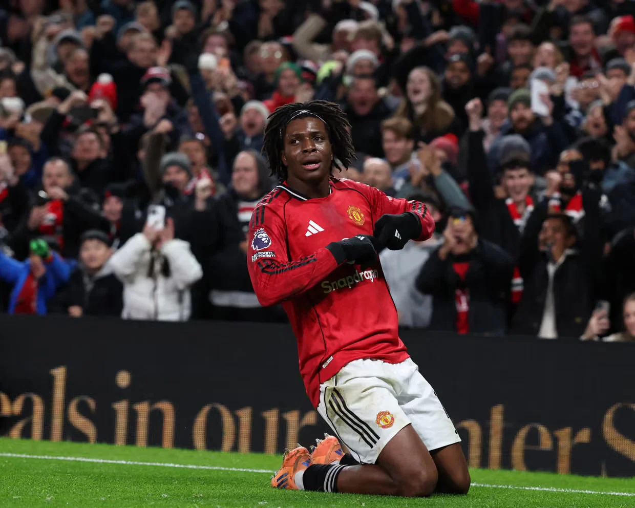 Patrick Dorgu volley seals Manchester United Boxing Day win over Newcastle