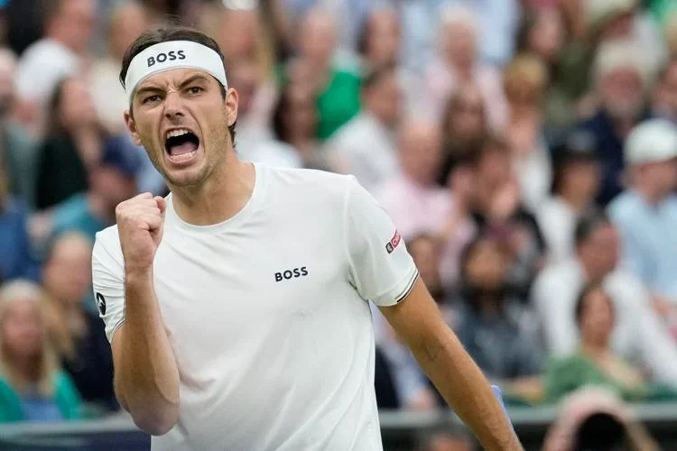Fritz defeats Zverev to reach Wimbledon quarter-finals