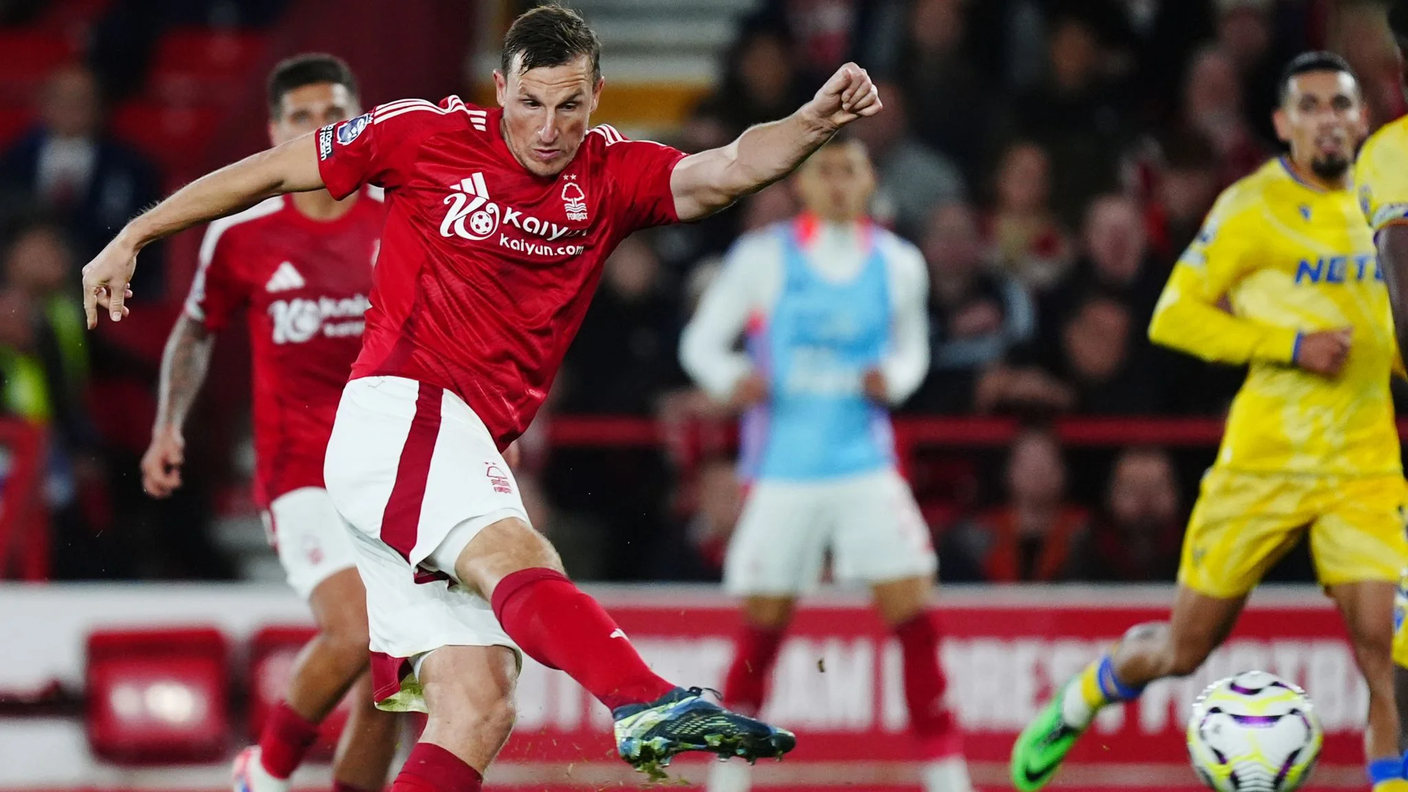 Wood Shines as Nottingham Forest Ends Winless Run with Victory Over Crystal Palace