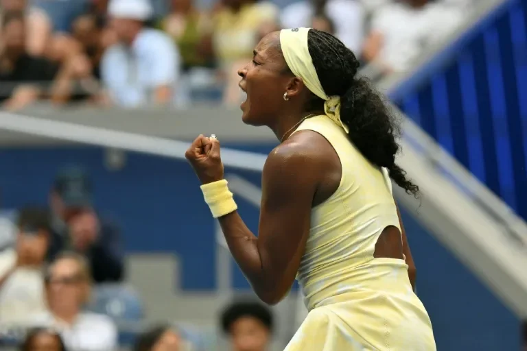 Coco Gauff reaches US Open Last 16 after Cristina Bucsa win