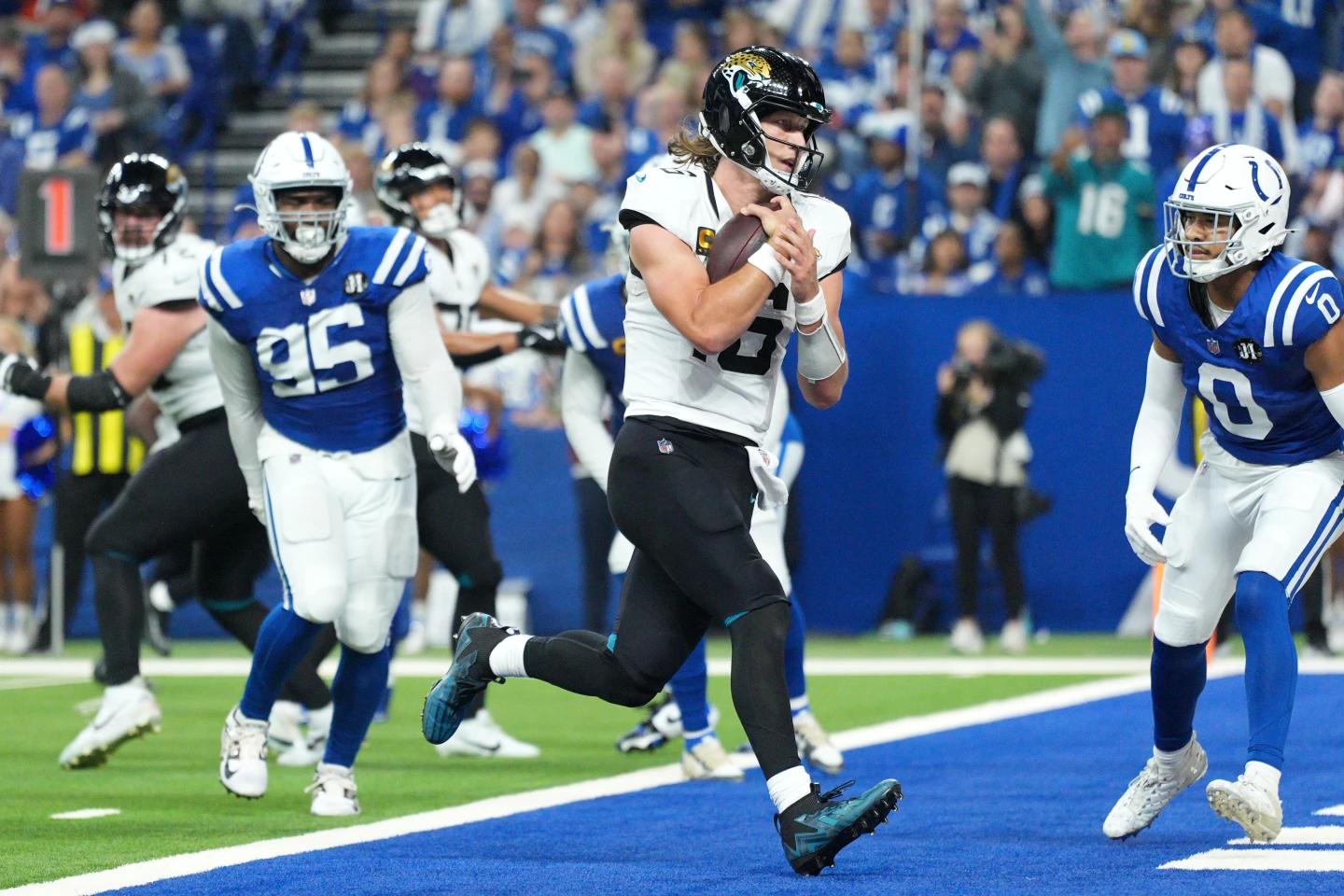 Trevor Lawrence powers Jaguars past Colts, one win away from AFC South Title
