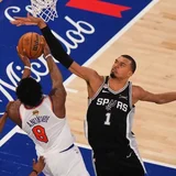 Knicks stun Spurs with record 29-point comeback in NBA Finals Game 4