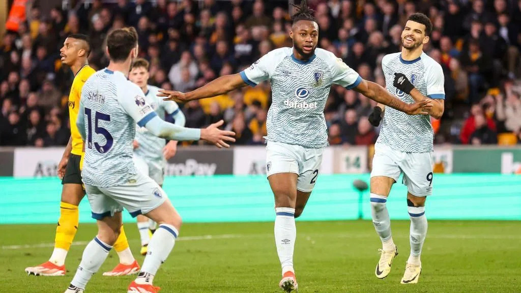 Wolves 0-1 Bournemouth: Semenyo strike enough for 10-man Cherries to beat hosts