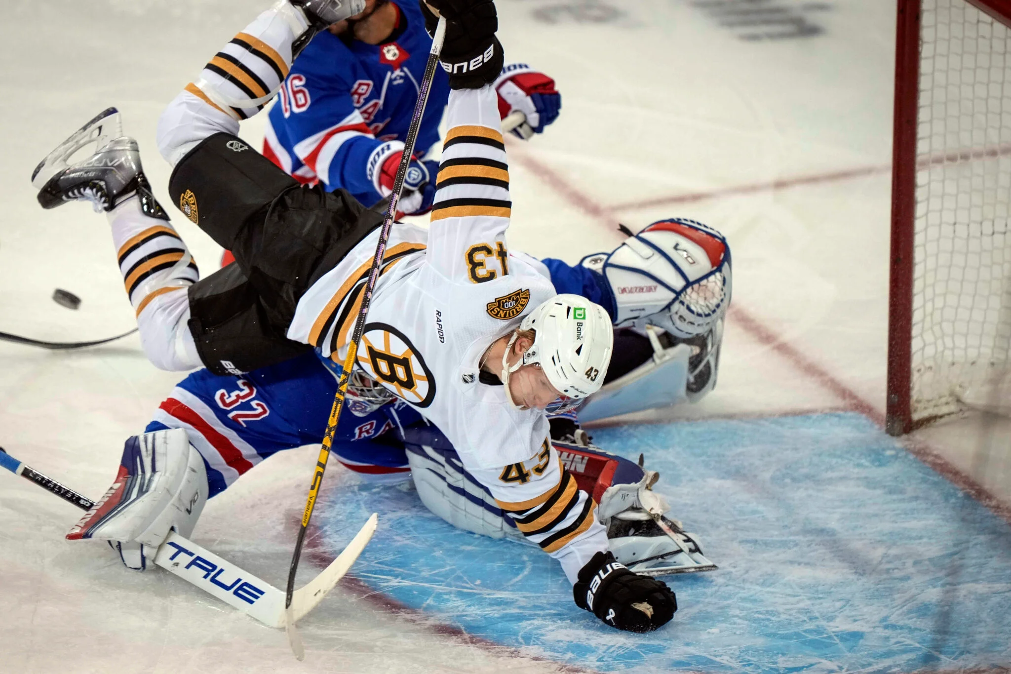 NHL roundup: New York Rangers' offence buries Boston Bruins