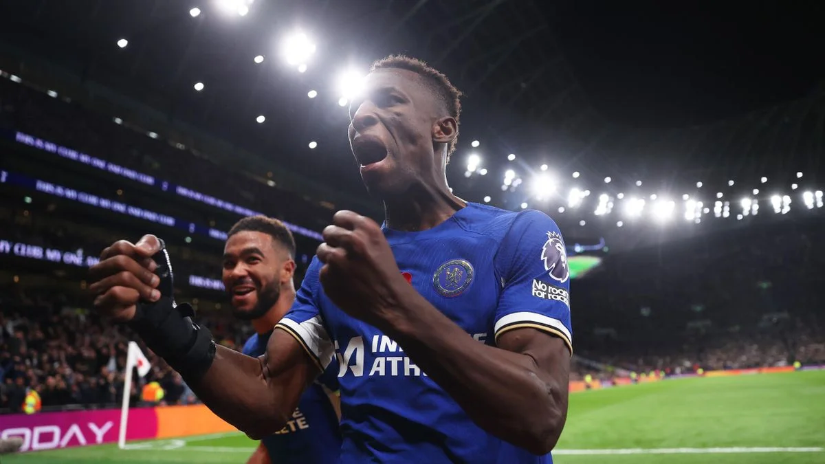 Tottenham 1-4 Chelsea: Nicolas Jackson hat-trick sees off nine-man Spurs