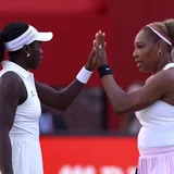 Serena Williams returns with victory at Queen's Club alongside Victoria Mboko