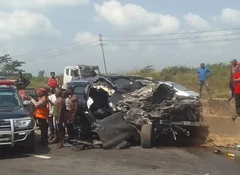 Boxing Star Anthony Joshua injured in fatal road crash in Nigeria