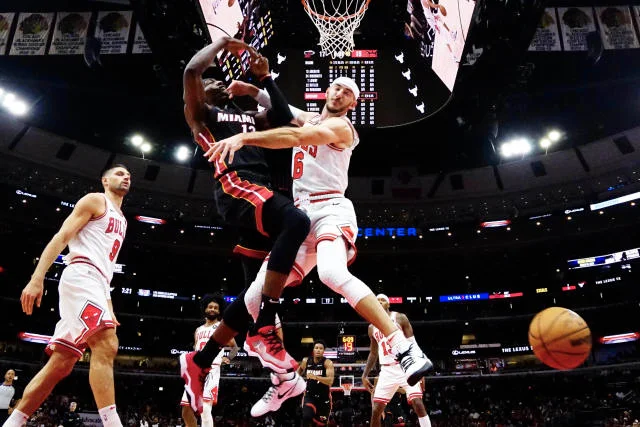 Adebayo leads the way as Heat cruise to 118-100 victory over Bulls