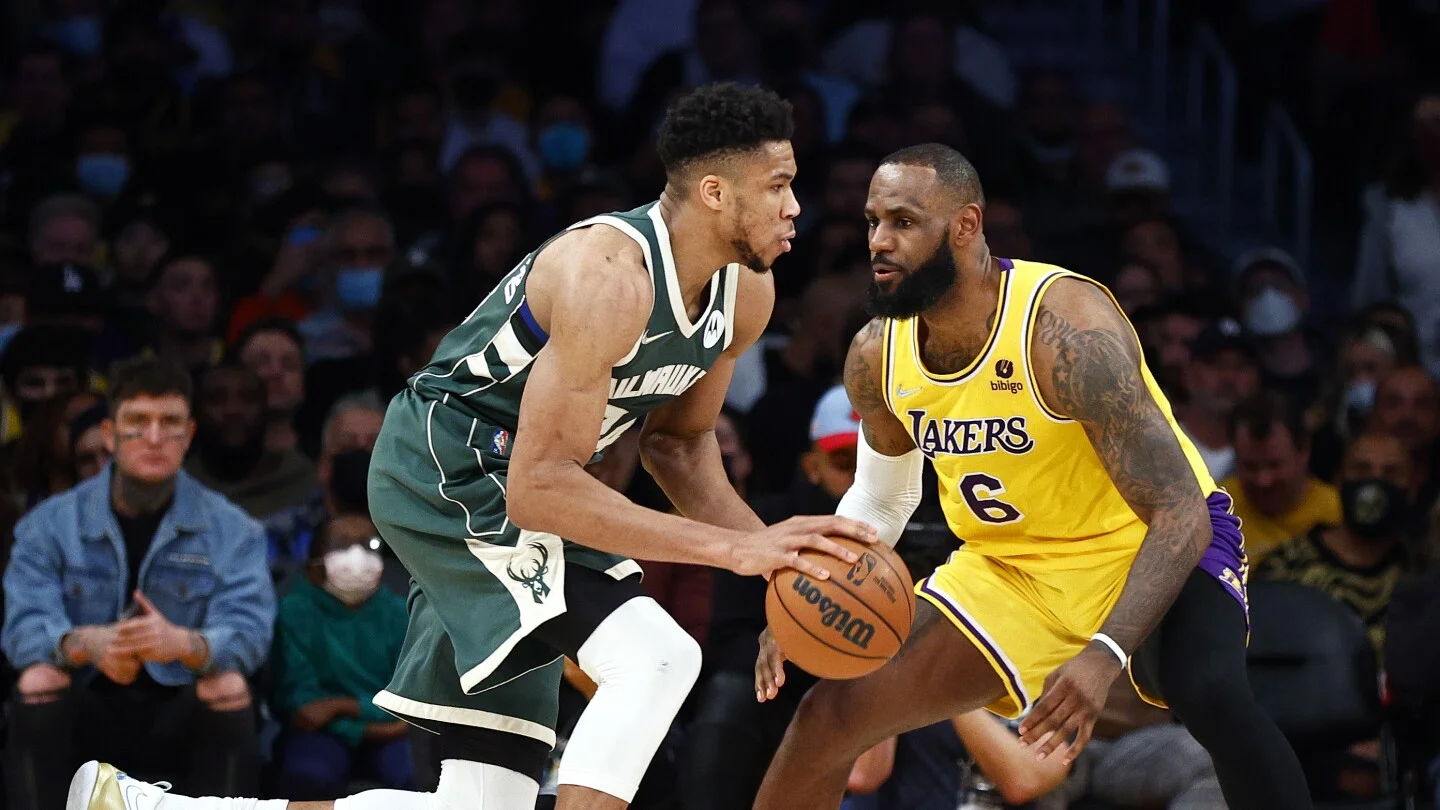 LeBron James and Giannis Antetokounmpo lead early NBA All-Star voting
