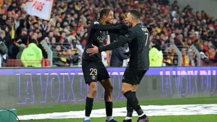 RC Lens 0-2 PSG: Mbappe and Barcola star as Paris defeat ten-man Lens