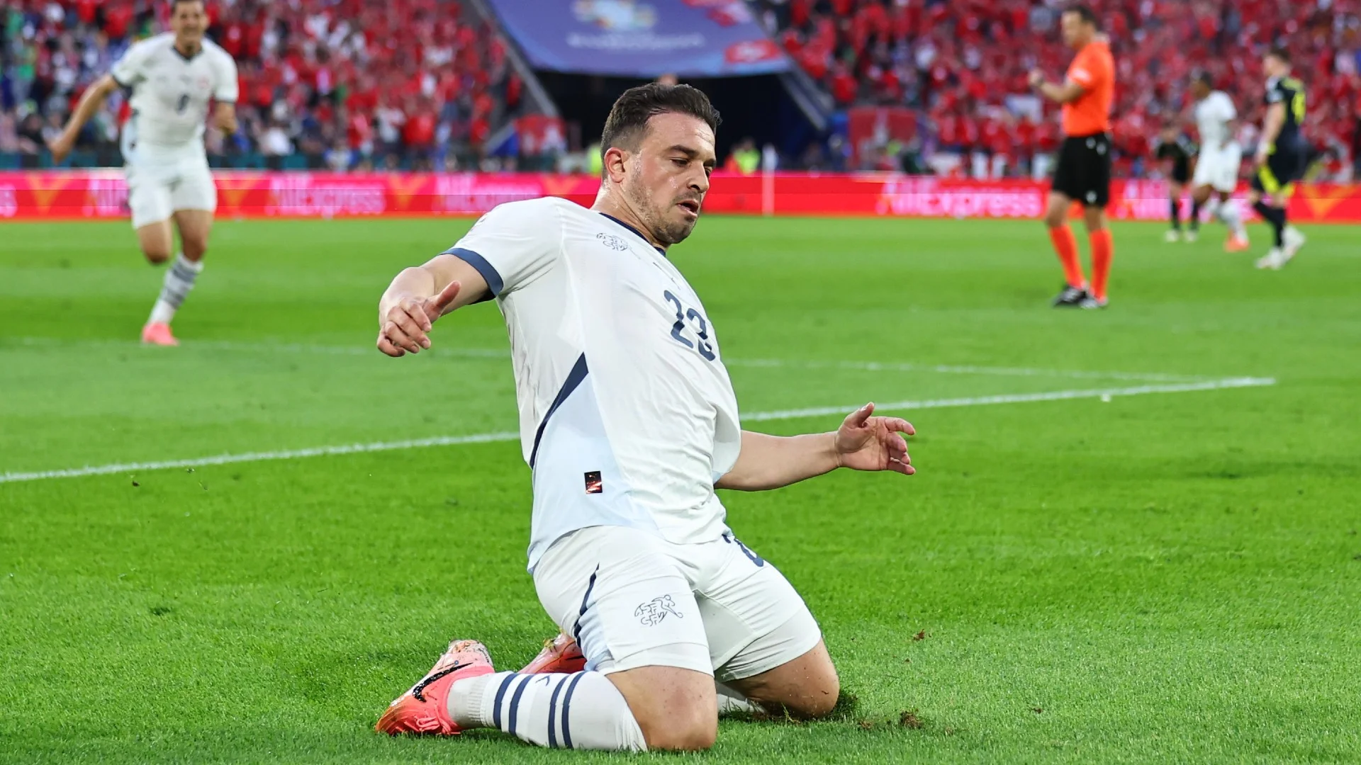 Shaqiri lives and breathes big moments - Murat Yakin