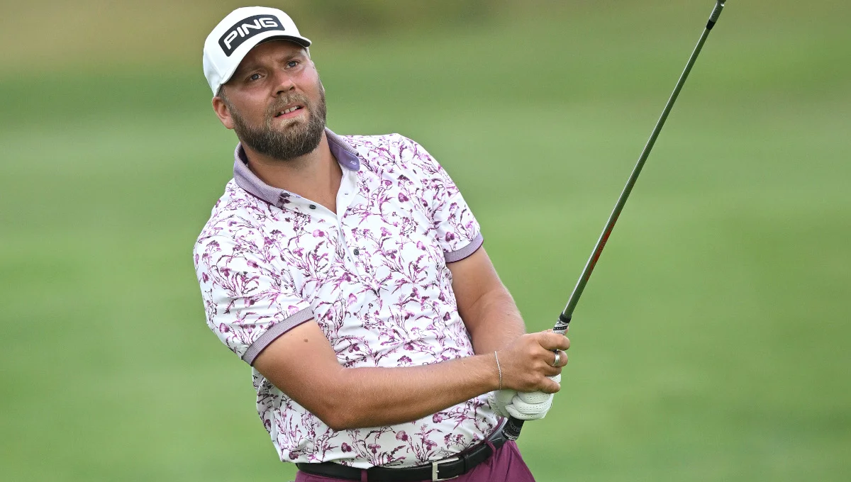 Brown takes a three-shot lead into the third round of SDC Championship