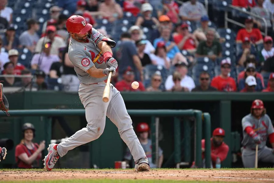 MLB roundup: Braves rally in 9th to top D-backs in 11th, Rangers rout Angels