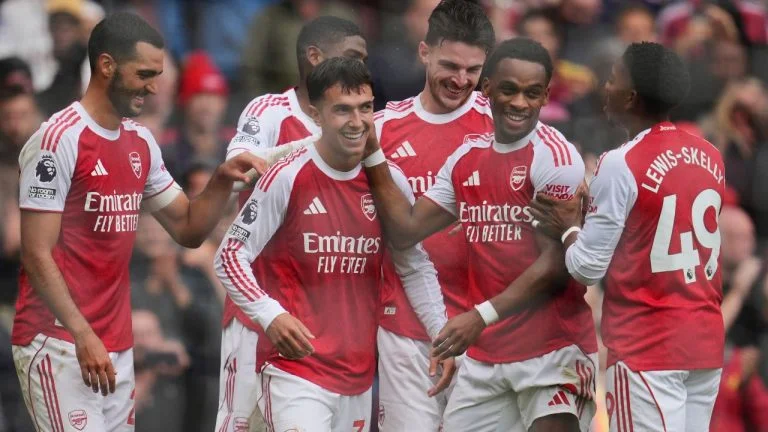 Premier League Recap: Arsenal thrash Forest, Spurs dominate West Ham, Newcastle’s Woltemade scores debut goal, Chelsea slip at Brentford