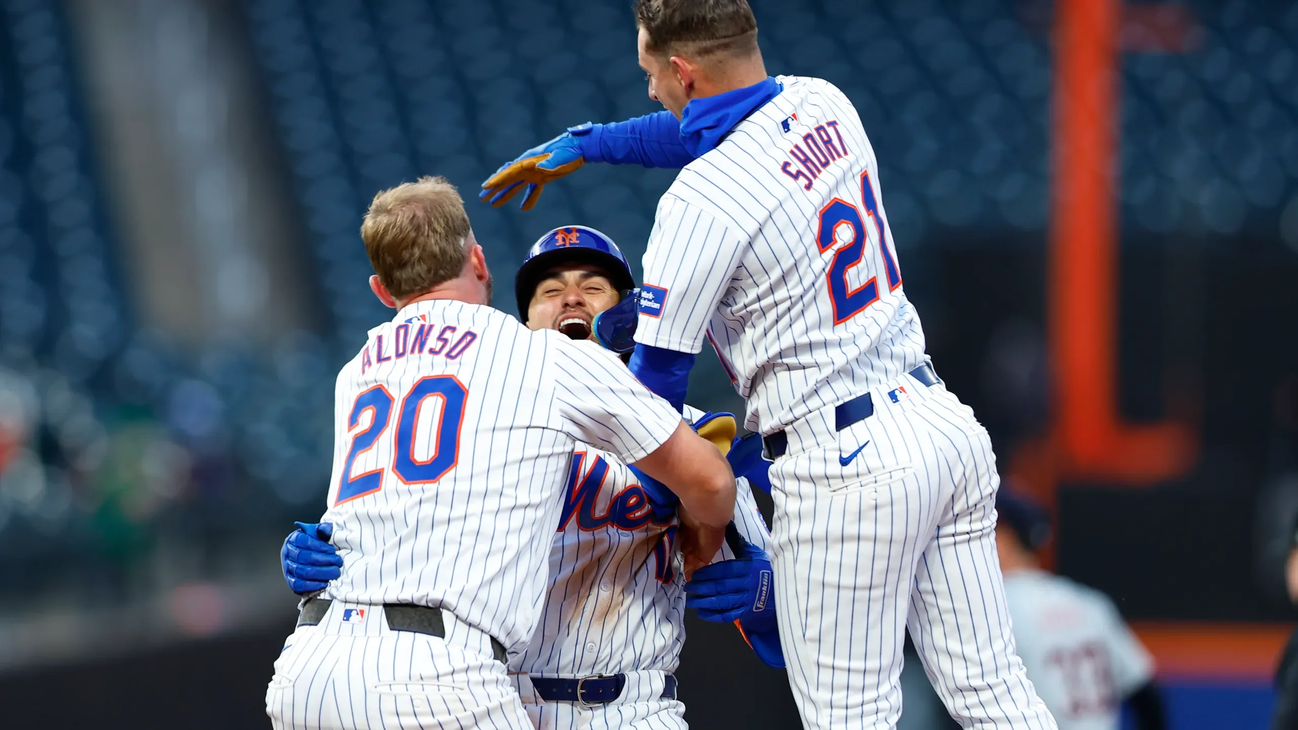 MLB roundup: Mets rally in 9th to beat Tigers and split doubleheader