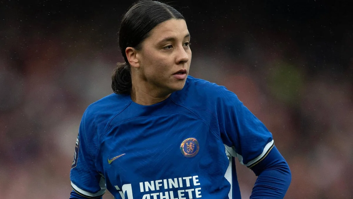 Chelsea's Sam Kerr becomes the latest women's footballer to suffer ACL injury