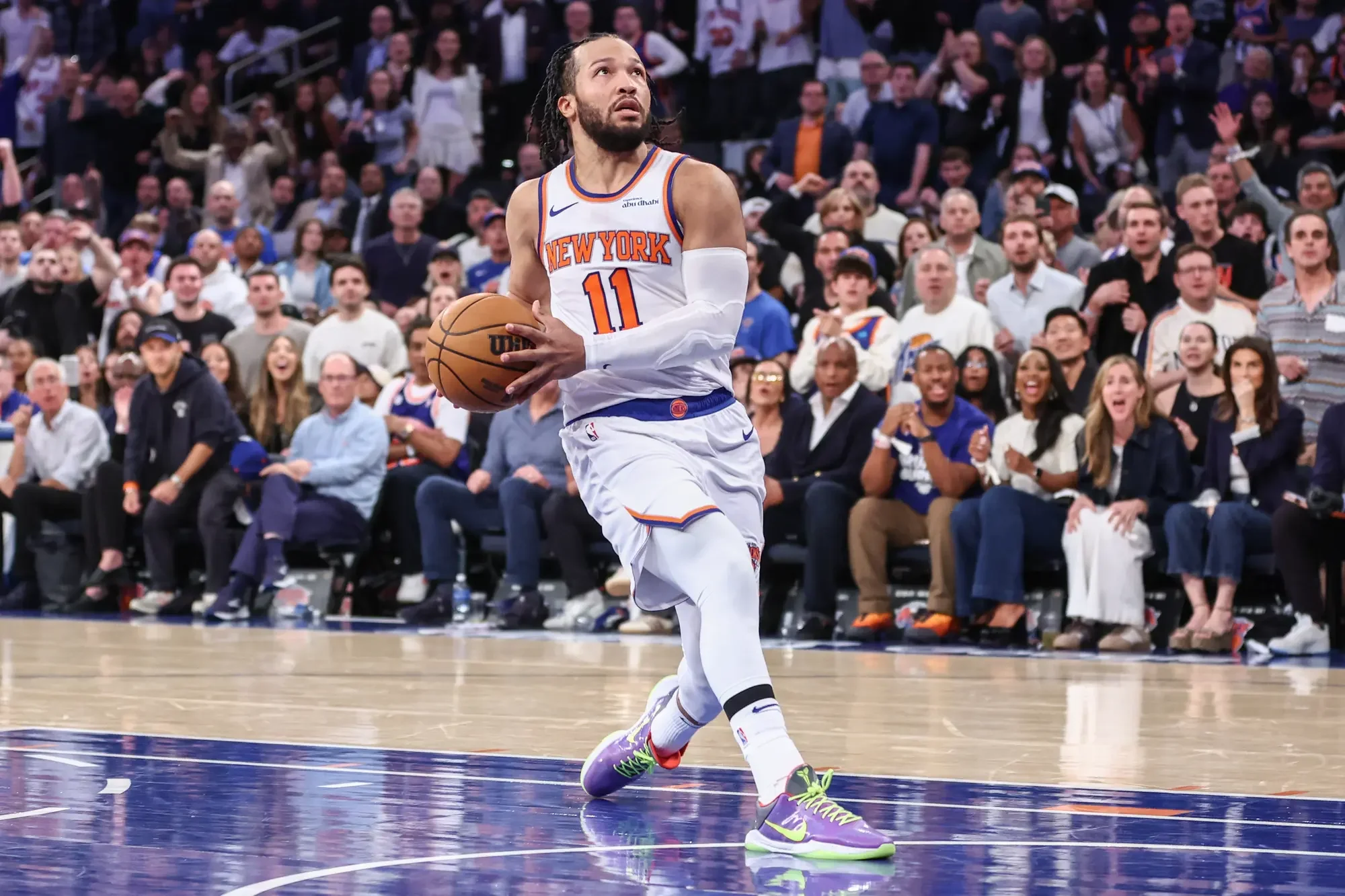 NBA roundup: Brunson ginites fourth-quarter surge as Knicks take Game 1 over Pistons