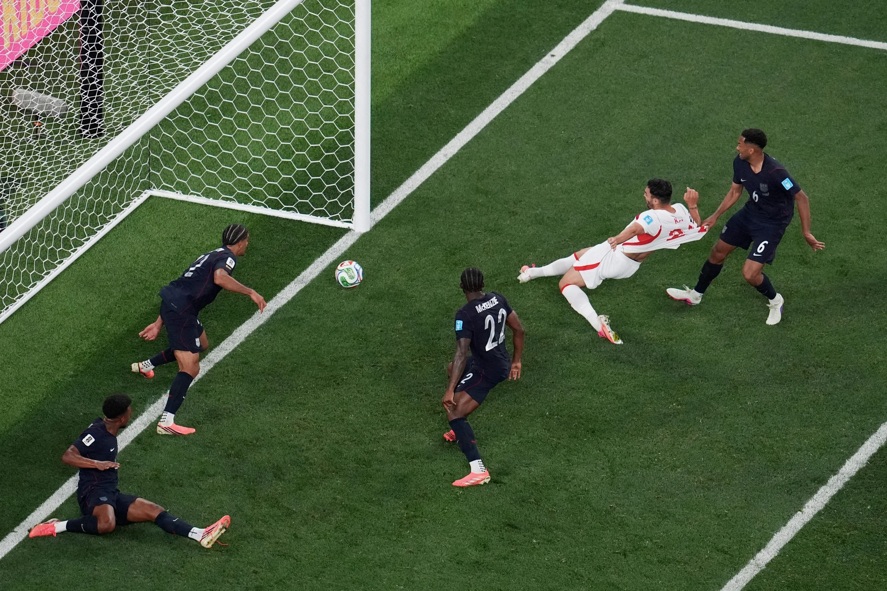 Türkiye stun USA with last-gasp winner despite World Cup elimination