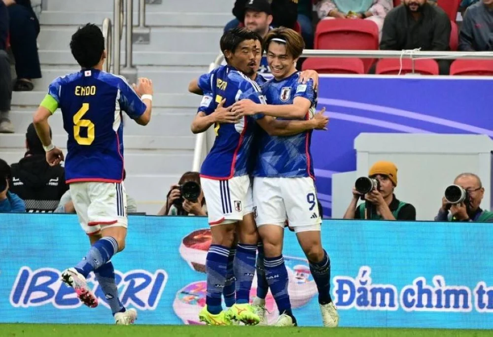 Japan ease past Bahrain to advance to the Asian Cup quarter-finals