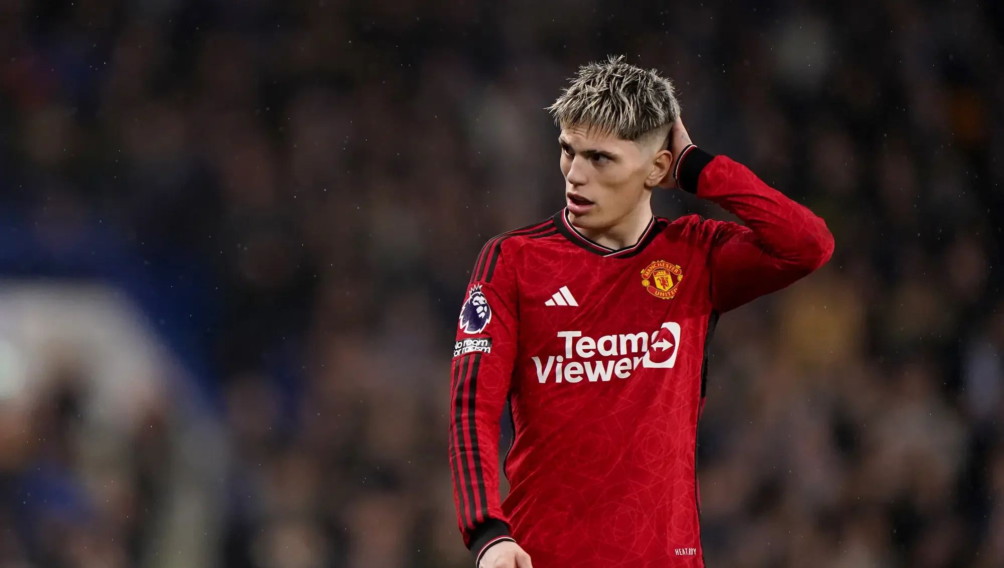 Man United agree to sell Garnacho to Chelsea for £40m