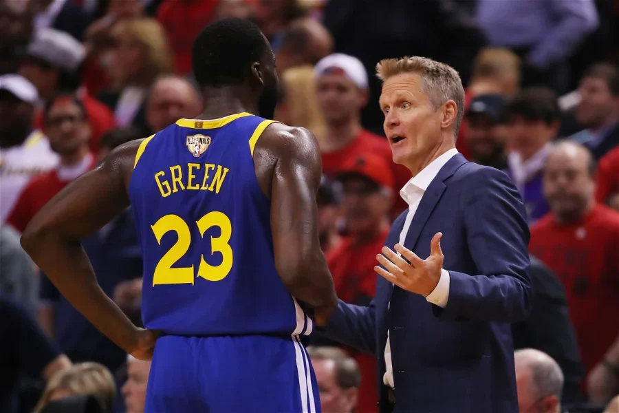 Green's action Criticized by Coach Steve Kerr