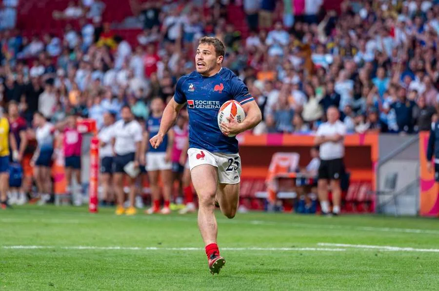 Dupont leads French charge for 'Holy Grail' of Olympic rugby sevens gold