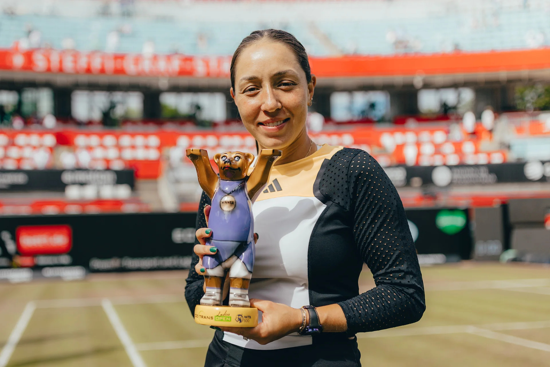 Pegula defeats Gauff in the semis and Kalinskaya in the final to win Berlin Open