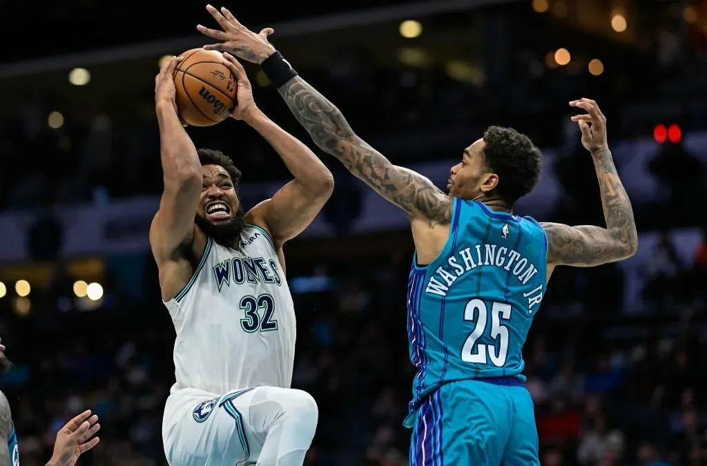 Minnesota Timberwolves beat Charlotte Hornets 123-117
