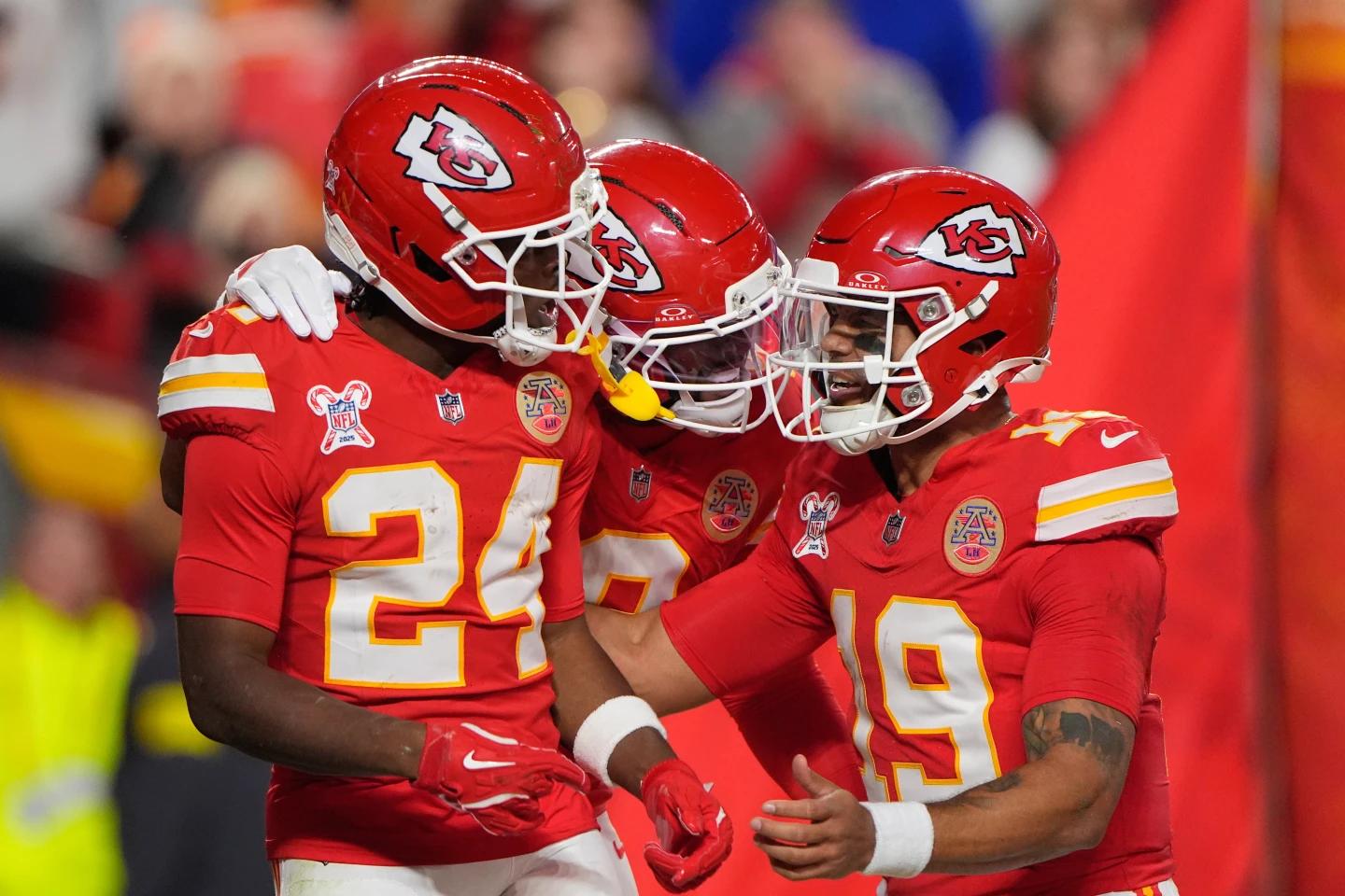 Broncos match NFL record with gritty Christmas win over Chiefs