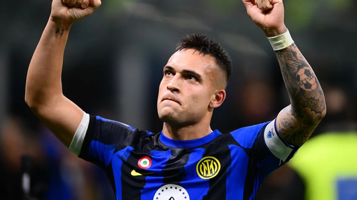 Inter Milan 4-0 Atalanta: League leaders cruise past visitors to extend lead at the top of the tablevisitors to extend lead at the top of the table
