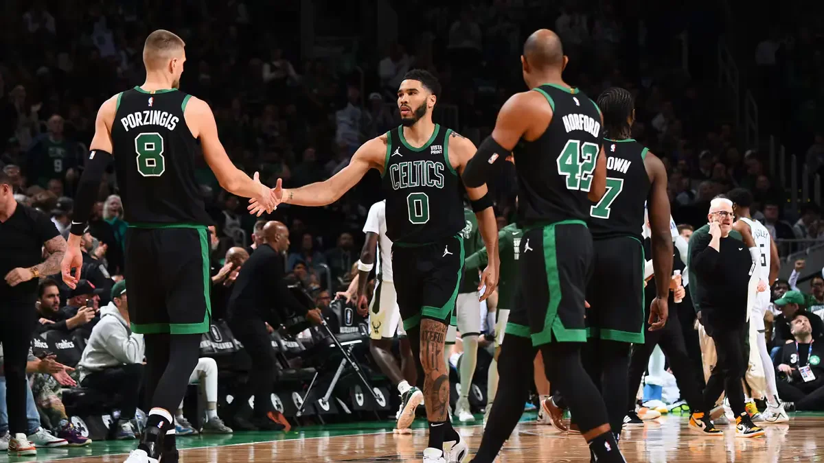 NBA roundup: Celtics hold off Bucks for seventh straight win